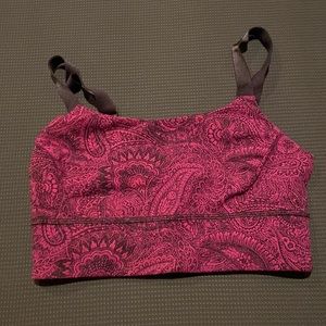 Lululemon sports bra